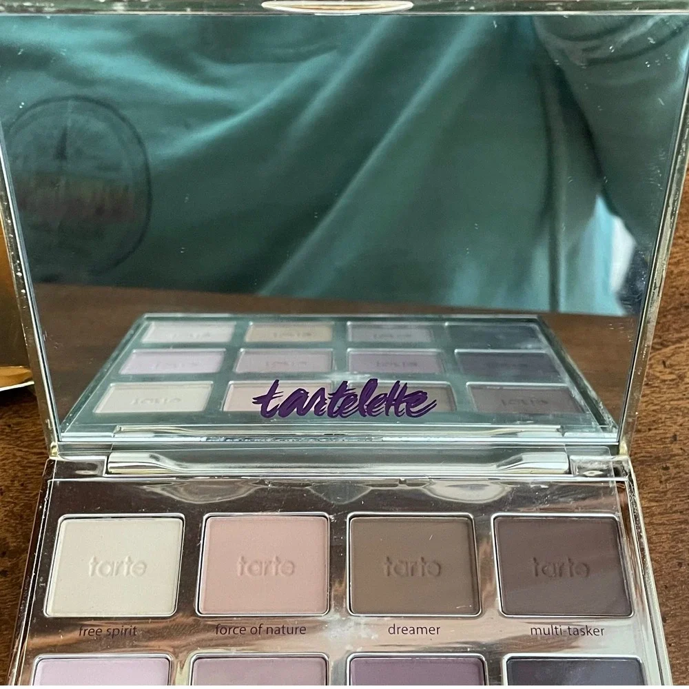 Tarte Tartelette Amazonian Clay Matte Eyeshadow Palette 12 Shade Neutral NIB USA